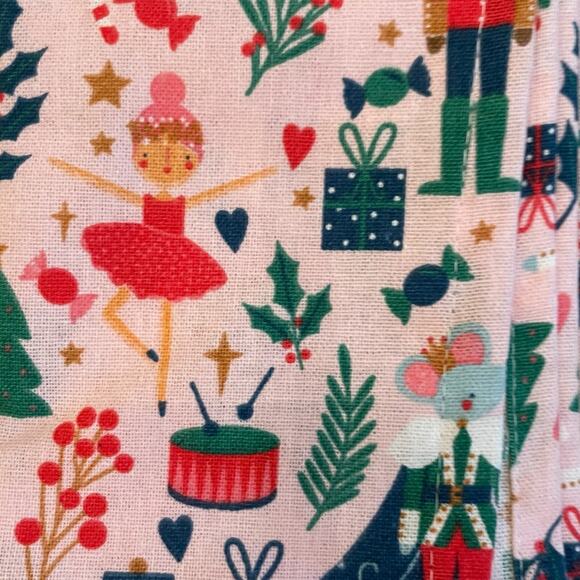 Cupcakes & Cashmere CHRISTMAS Nutcracker Cotton Napkins 18x18 Set of 6 Pink New - Picture 3 of 10